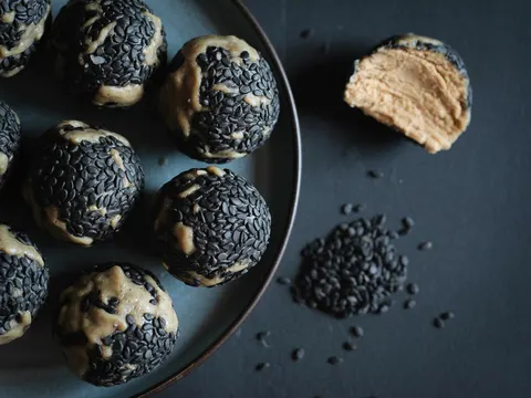Illustration of black sesame halva bites