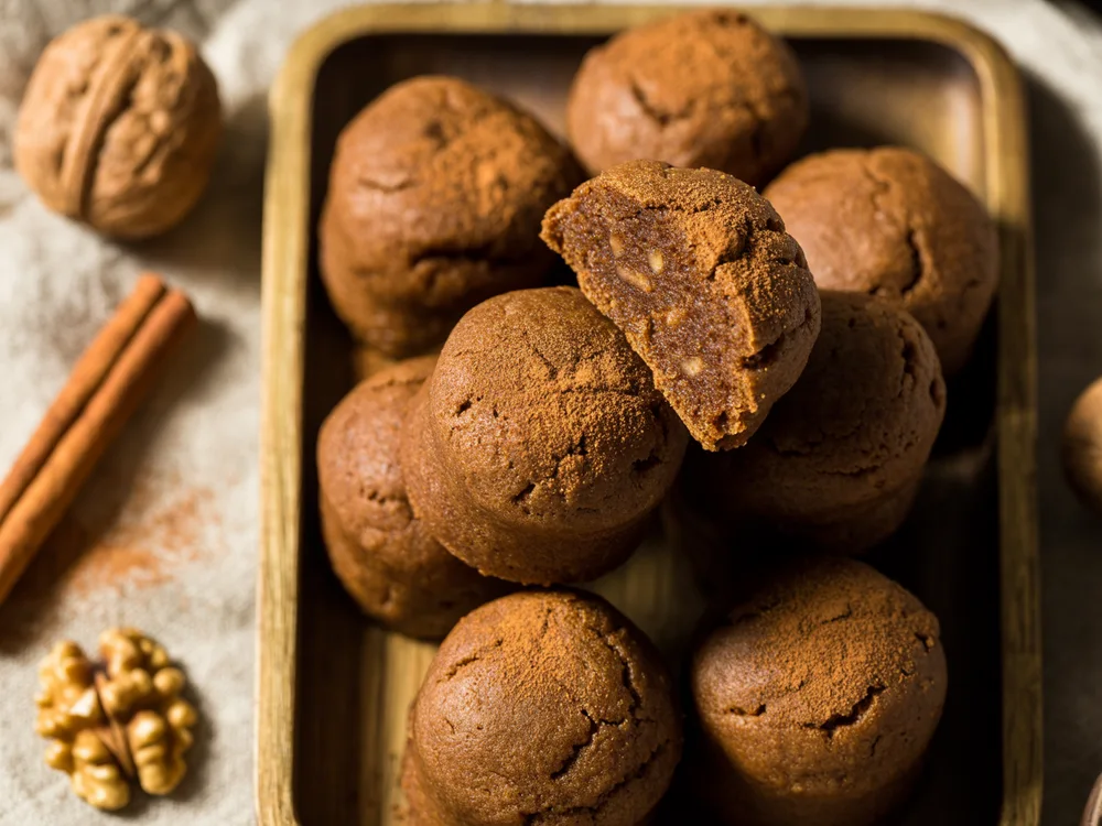 AI illustration of raw gingerbread bites